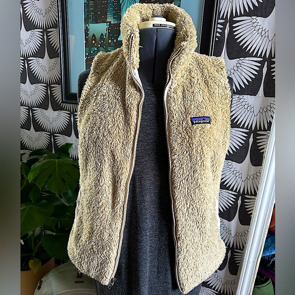 Patagonia, Cream Los Gatos Fleece Vest | Size LG